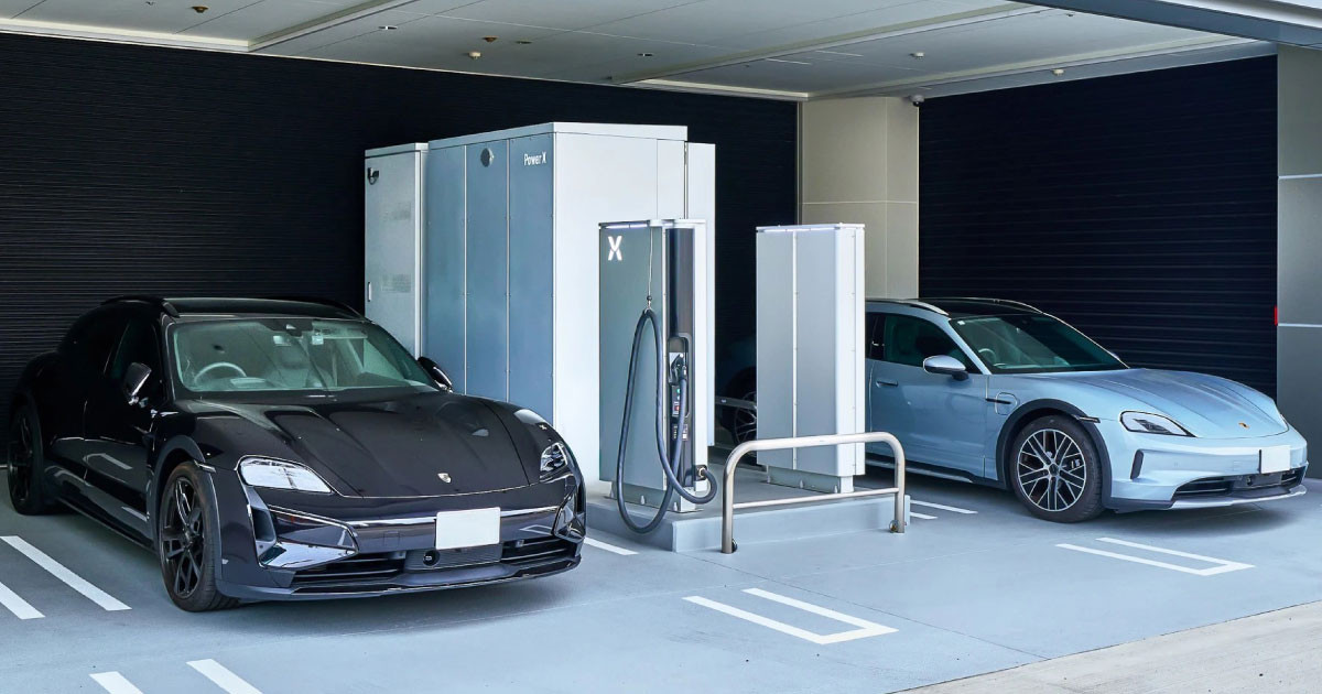 希少　ポルシェ　PORSCHE 電気自動車　EV充電器 パワーエックス ポルシェ正規販売店への蓄電池型超急速EV充電システム